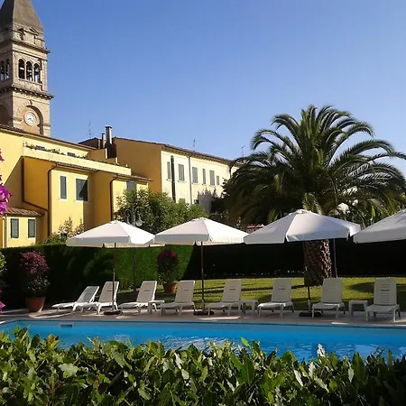 Hotel Roma 3*