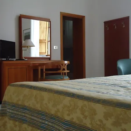 Hotel Roma