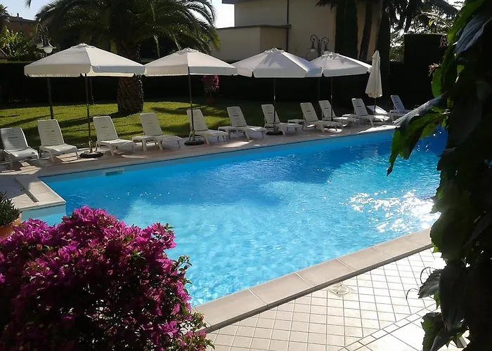 Hotel Roma 3*