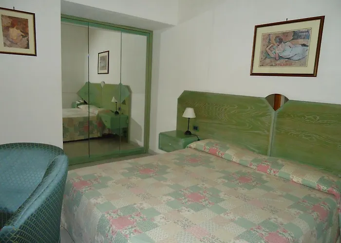 Roma Hotel